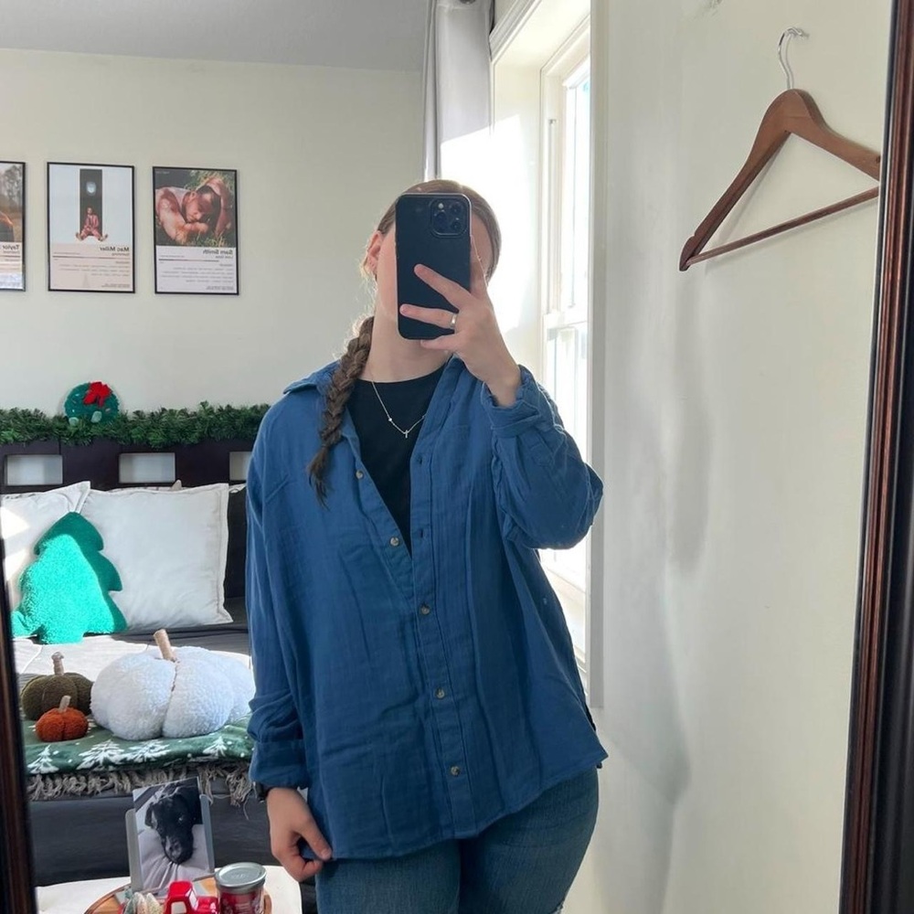 Old Navy Button-Up Shirt